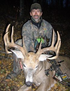 north-river-outfitting-alberta-whitetail-deer-hunting-oufitter358